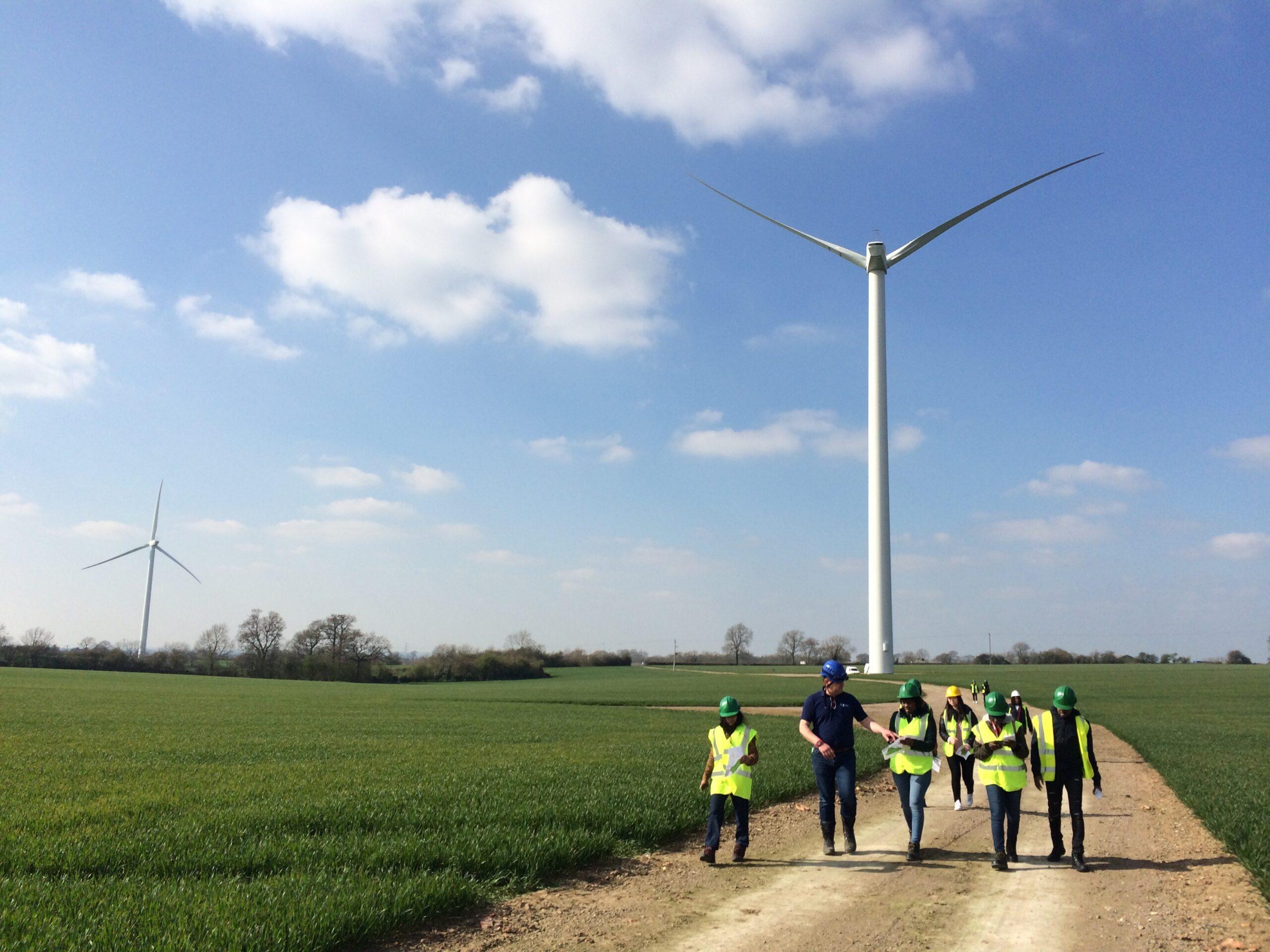 Field trip to 8.2MW Low Spinney wind farm